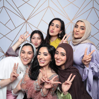 Wedding photo booth moment